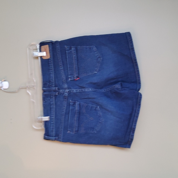 Levis shorts size 10 - Picture 5 of 6